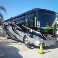 2015 Tiffin Phaeton 40ft Class A Bunkhouse